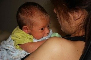 tummy-time-at-2-weeks-300x200